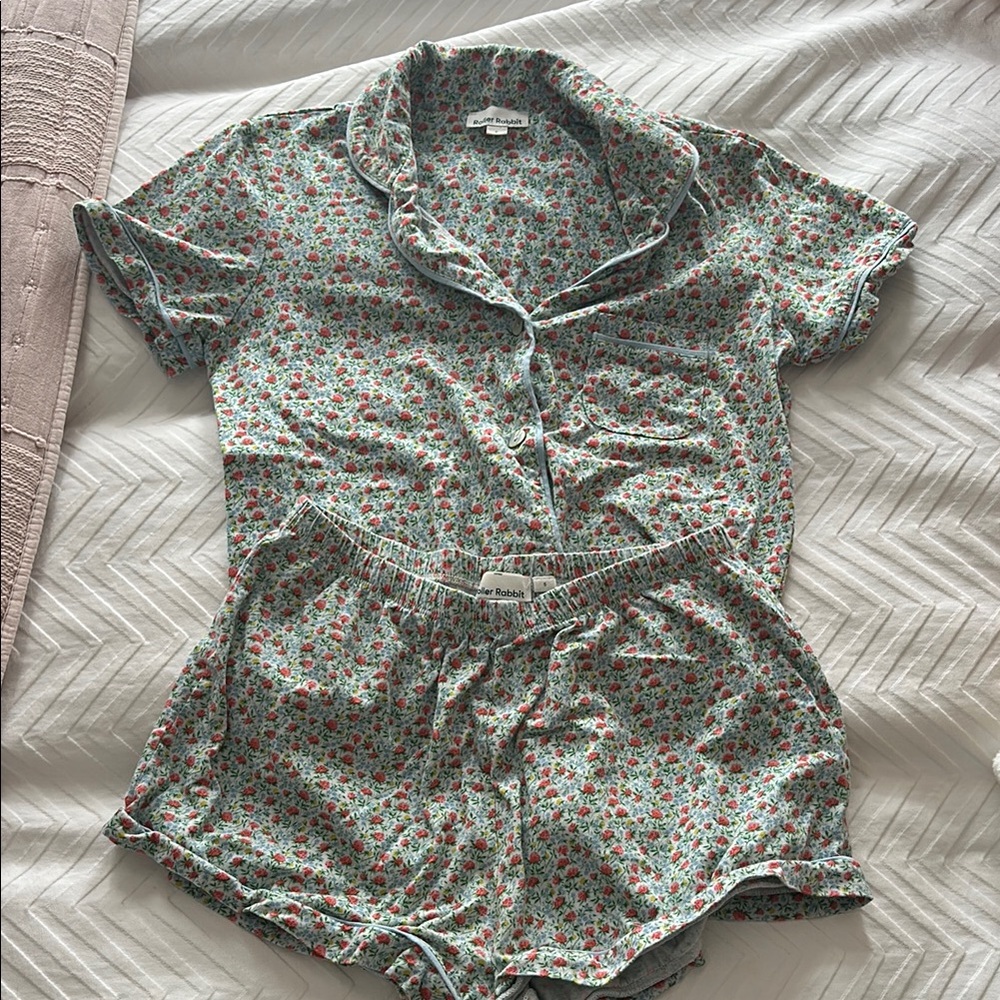 Roller Rabbit Pajama Set